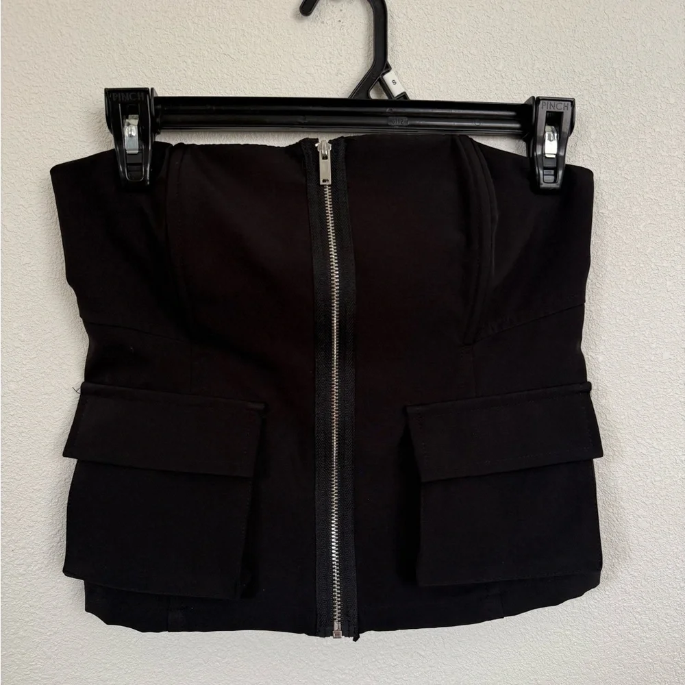 Black Strapless Corset Top Bustier w/ Front Zipper & Utility Pockets - Picture 2 of 7